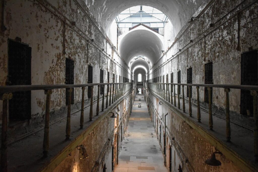 Découvrez ce bunker de la Seconde Guerre mondiale en vente au prix d'un studio